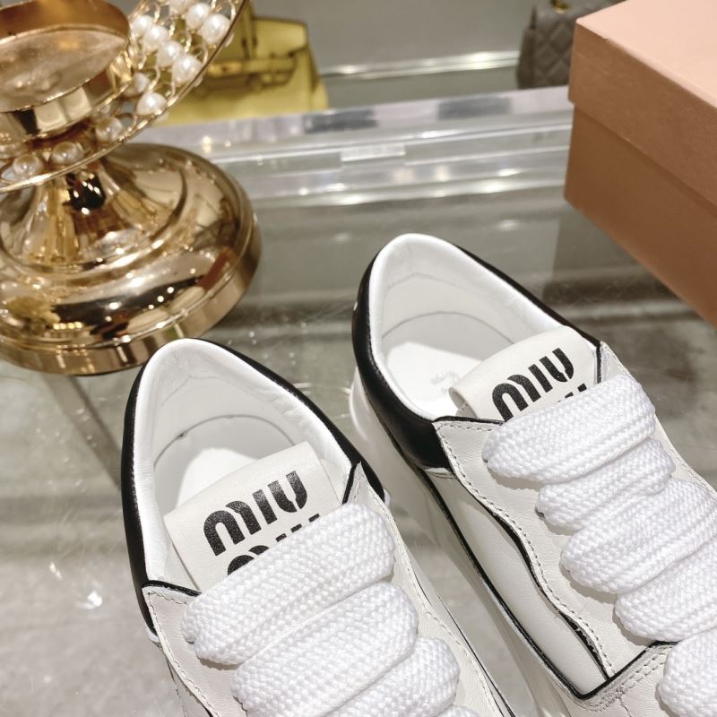 Miu Miu Casual Shoes